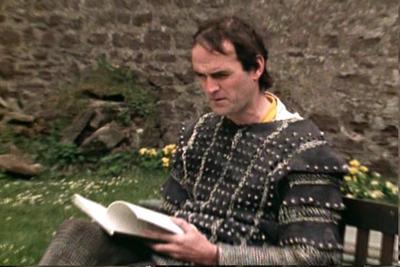 1975MontyPythonandtheHolyGrail7.jpg