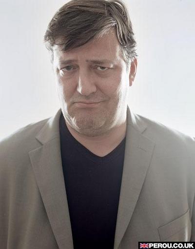 Studioandposes_(21).jpg Studioandposes_(21).jpg