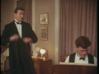 1x01_(39).jpg