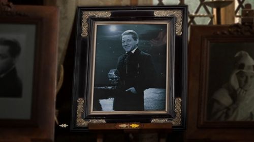 Click to view full size image
==============
gilderoylockhart10.jpg gilderoylockhart10.jpg