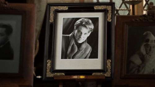 Click to view full size image
==============
gilderoylockhart11.jpg gilderoylockhart11.jpg
