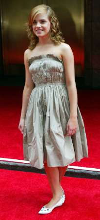 premiere-emma06.jpg premiere-emma06.jpg