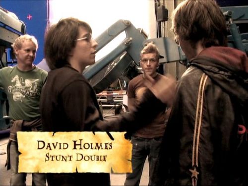Click to view full size image
==============
POTTER_GOBLET_OF_FIRE_BONUS-214.jpg POTTER_GOBLET_OF_FIRE_BONUS-214.jpg