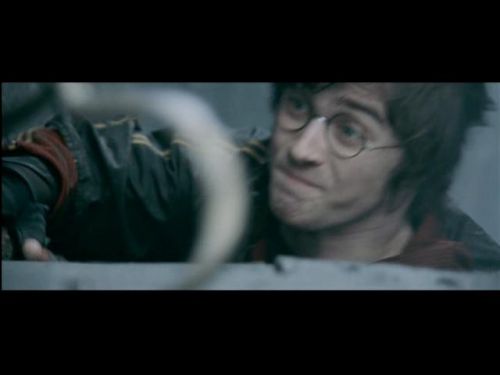 Click to view full size image
==============
POTTER_GOBLET_OF_FIRE_BONUS-267.jpg POTTER_GOBLET_OF_FIRE_BONUS-267.jpg