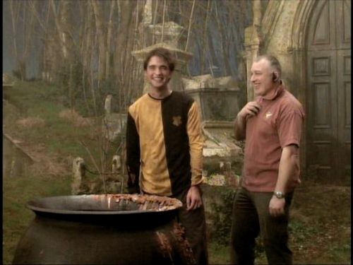 Click to view full size image
==============
POTTER_GOBLET_OF_FIRE_BONUS-17_.jpg POTTER_GOBLET_OF_FIRE_BONUS-17_.jpg