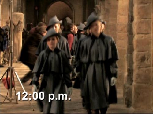 Click to view full size image
==============
POTTER_GOBLET_OF_FIRE_BONUS-1_0~0.jpg POTTER_GOBLET_OF_FIRE_BONUS-1_0~0.jpg
