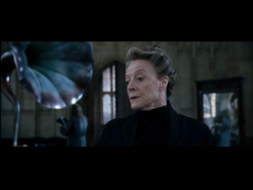 Click to view full size image
==============
POTTER_GOBLET_OF_FIRE_BONUS-068.jpg POTTER_GOBLET_OF_FIRE_BONUS-068.jpg