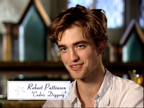Click to view full size image
==============
POTTER_GOBLET_OF_FIRE_BONUS-11_~0.jpg POTTER_GOBLET_OF_FIRE_BONUS-11_~0.jpg