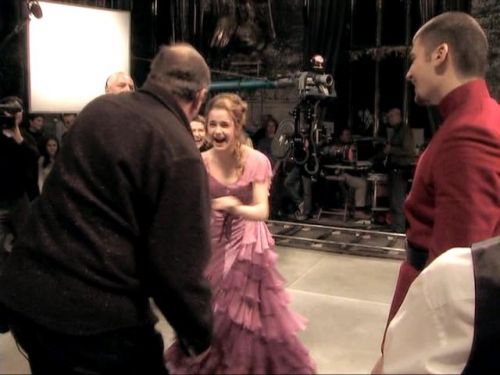 Click to view full size image
==============
POTTER_GOBLET_OF_FIRE_BONUS-284.jpg POTTER_GOBLET_OF_FIRE_BONUS-284.jpg