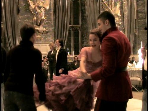 Click to view full size image
==============
POTTER_GOBLET_OF_FIRE_BONUS-41_.jpg POTTER_GOBLET_OF_FIRE_BONUS-41_.jpg