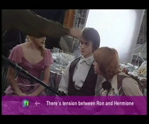 Click to view full size image
==============
newsround-gofset021.jpg newsround-gofset021.jpg