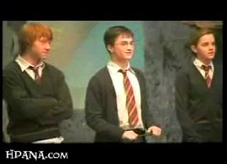 potterish_trellers_comerciais_armada_dumbledore__0_4.jpg