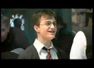 potterish_trellers_comerciais_harry__272.jpg potterish_trellers_comerciais_harry__272.jpg