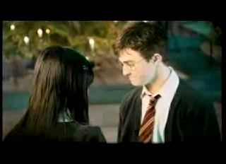 potterish_trellers_comerciais_o_beijo_20_~0.jpg potterish_trellers_comerciais_o_beijo_20_~0.jpg