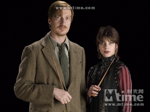 Promoshoots_EDP_MediumQuality_(9).jpg Promoshoots_EDP_MediumQuality_(9).jpg