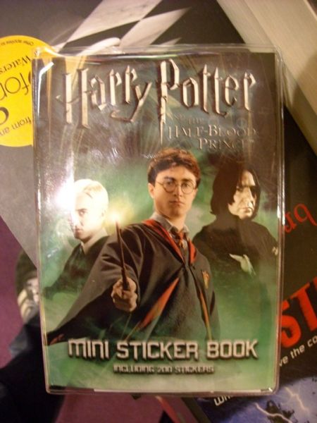 potterish_ministickerbook_01.jpg