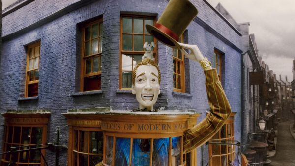 Click to view full size image
==============
i34597_harrypottercelebutopia10.jpg i34597_harrypottercelebutopia10.jpg