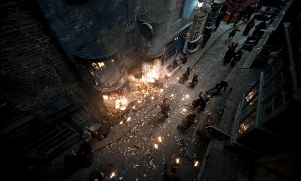 Click to view full size image
==============
i34609_harrypottercelebutopia22.jpg i34609_harrypottercelebutopia22.jpg