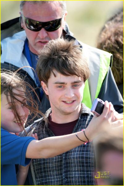 Click to view full size image
==============
harry-potter-shell-cottage-03.jpg harry-potter-shell-cottage-03.jpg