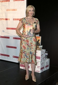 jkr_appearances_obtusa_la_5.jpg