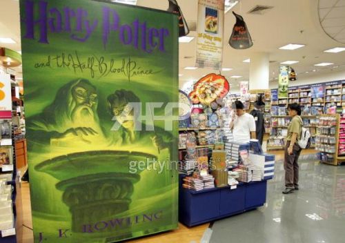 x02_thailandbookstore.jpg