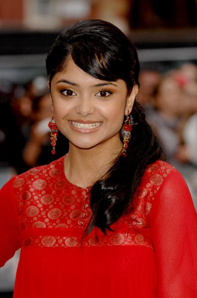 Click to view full size image
==============
Premieres___appearances_(6).jpg Premieres___appearances_(6).jpg
