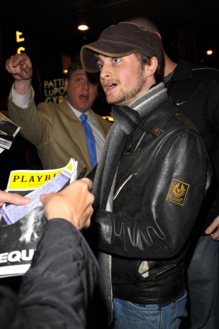 daniel_radcliffe_equus_9oct4.jpg