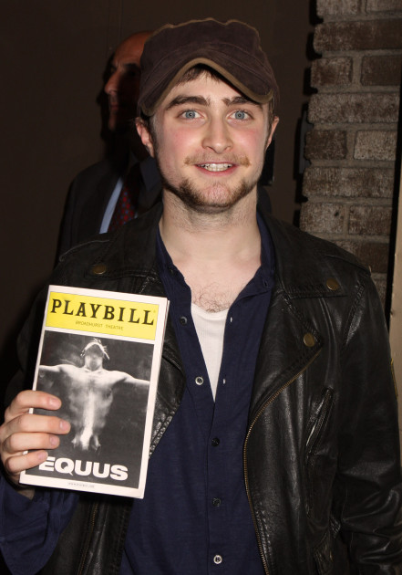 daniel_radcliffe_equus_Oct08_8.jpg daniel_radcliffe_equus_Oct08_8.jpg