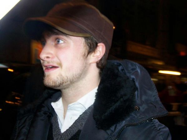 Dan_Stagedoor_07Feb_5.jpg
