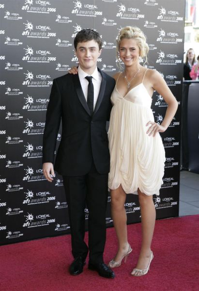 Click to view full size image
==============
Daniel_Radcliffe_AFI_AWARDS_2006_(26).jpg Daniel_Radcliffe_AFI_AWARDS_2006_(26).jpg