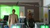 Doctor_Who_-_Season_2_-_HQ_Images_-_On_Set_(various)_(50).jpg