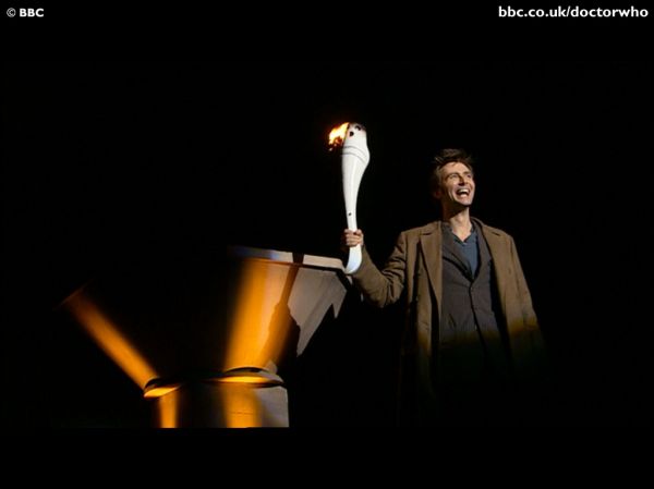 Click to view full size image
==============
Doctor_Who_-_Season_2_-_HQ_Images_-_BBC_Wallpapers_(69).jpg Doctor_Who_-_Season_2_-_HQ_Images_-_BBC_Wallpapers_(69).jpg