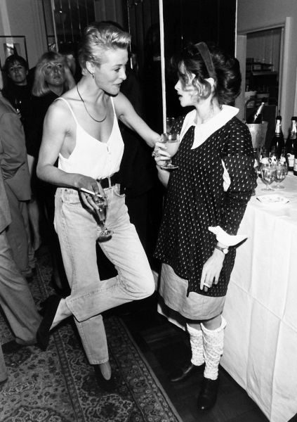 1988-ellelaunch-01.jpg