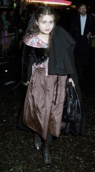 Click to view full size image
==============
hbc-london1985june-02.jpg hbc-london1985june-02.jpg