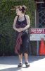 hbc-atarestaurantandthenshoppingwithafriend-07.jpg