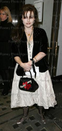 hbc-vogueprebaftaparty-candid-23.jpg