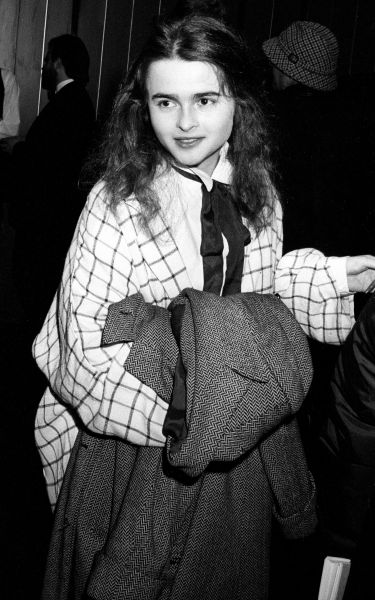Click to view full size image
==============
hbc-london1985-02.jpg hbc-london1985-02.jpg