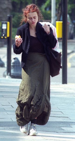 candids-06may2001-04.jpg