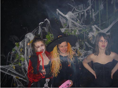 hbc-halloween-05.jpg hbc-halloween-05.jpg