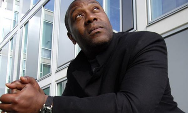 Click to view full size image
==============
Lenny-Henry-001.jpg Lenny-Henry-001.jpg