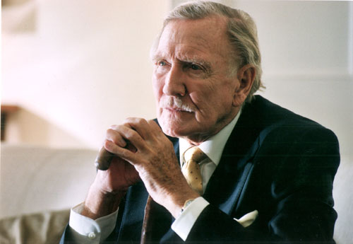 Leslie-Phillips.jpg