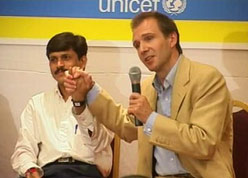 charity_india07.jpg charity_india07.jpg