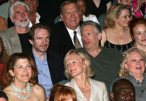 Click to view full size image
==============
tony_reunion08.jpg tony_reunion08.jpg