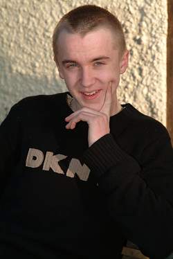 felton_candid_9.jpg felton_candid_9.jpg