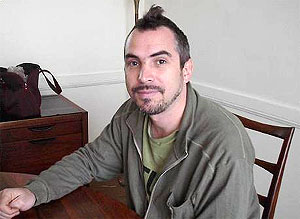 cuaron_studioandposed_candid_15.jpg