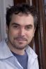 cuaron_studioandposed_candid_05.jpg