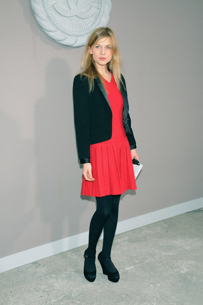 chanel08019.jpg