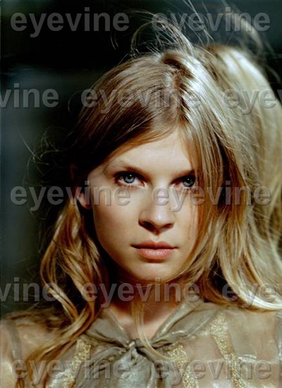 caroleouttakes006.jpg