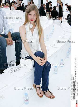 chanel005.jpg chanel005.jpg