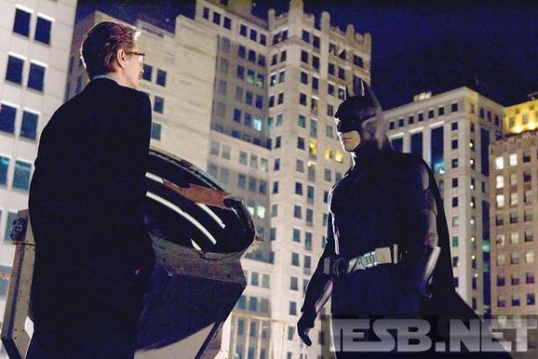 Click to view full size image
==============
batman04_sized.jpg batman04_sized.jpg